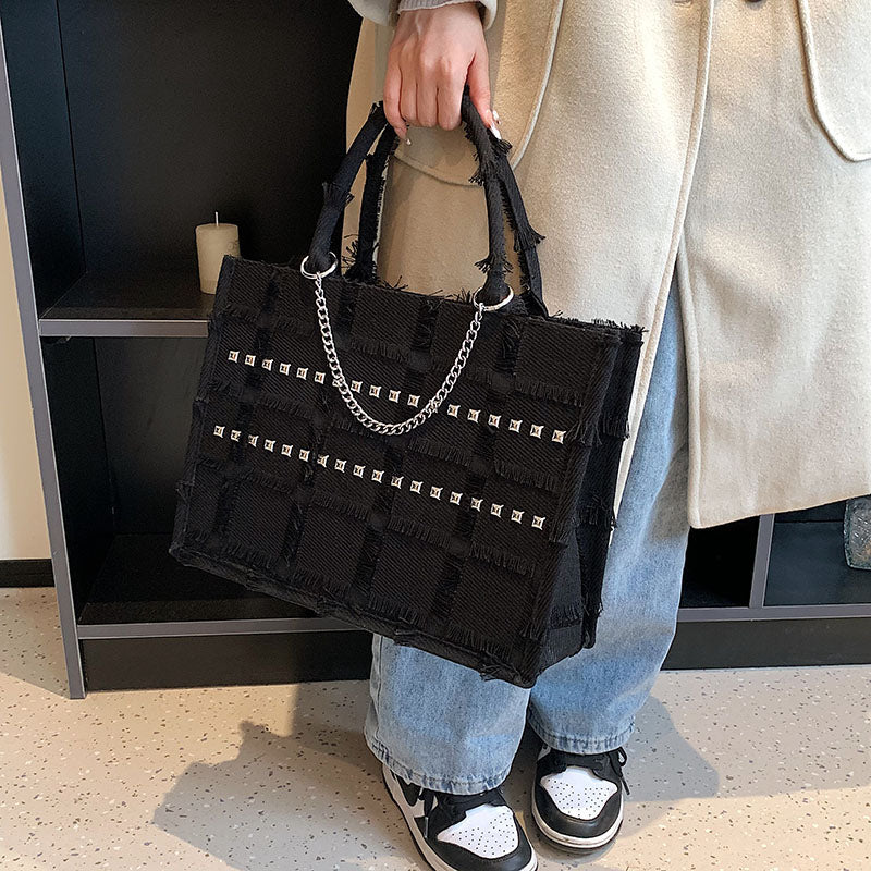 ADORN Tote